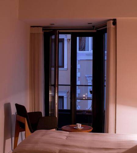Alilass Hotel