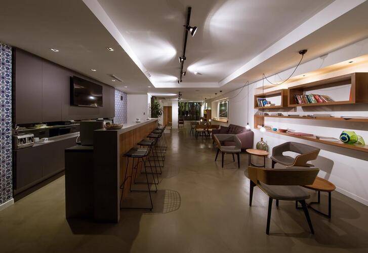 Alilass Hotel