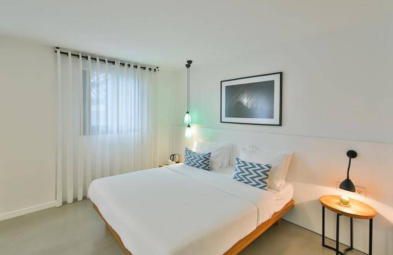 Alilass Hotel