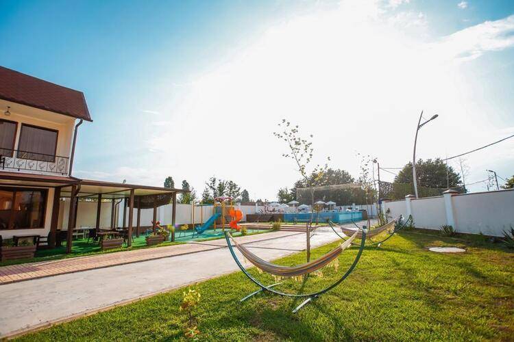 Akua Resort (Акуа Резорт)