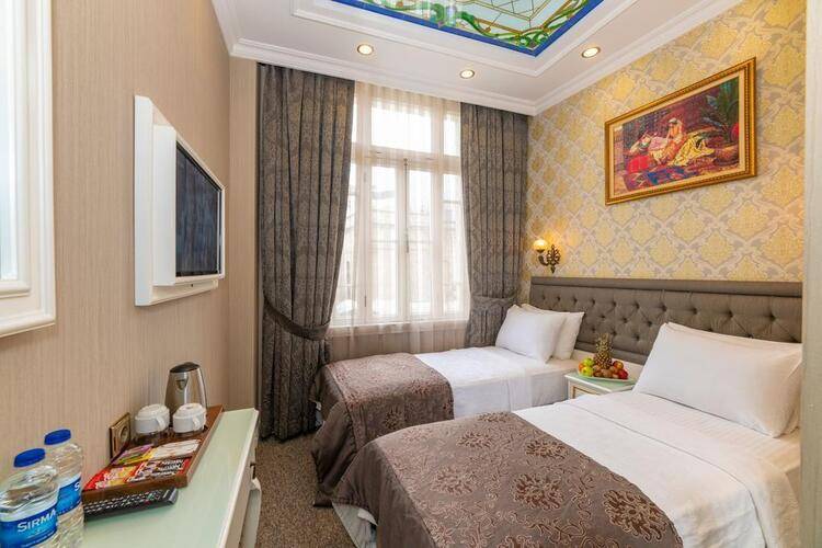 Alpek Hotel