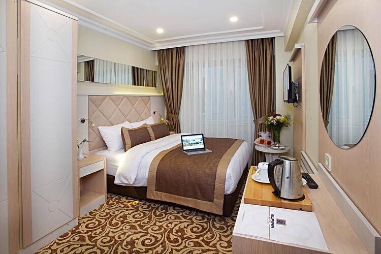 Alpinn Hotel