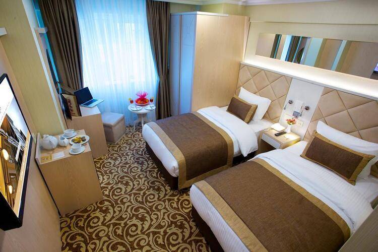 Alpinn Hotel