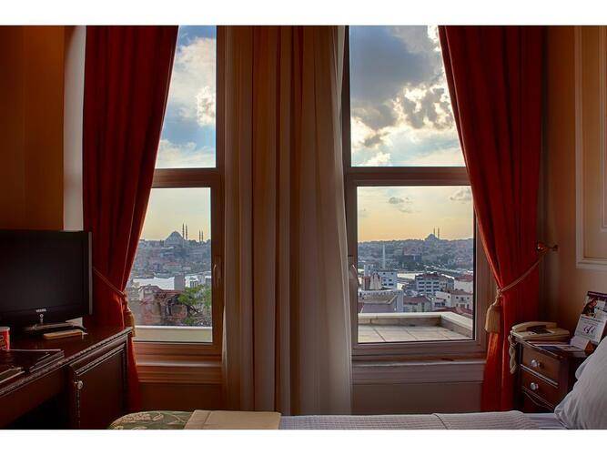 Anemon Galata