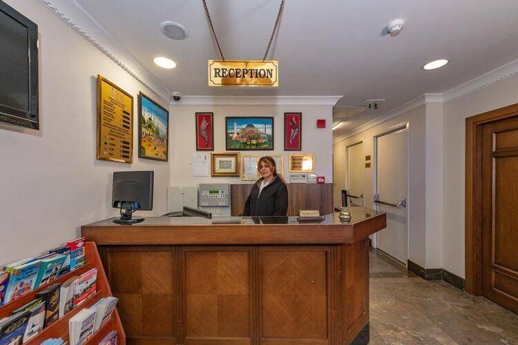 Aristocrat Hotel