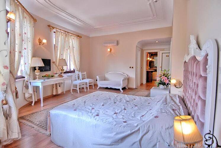 Aspen Boutique Hotel