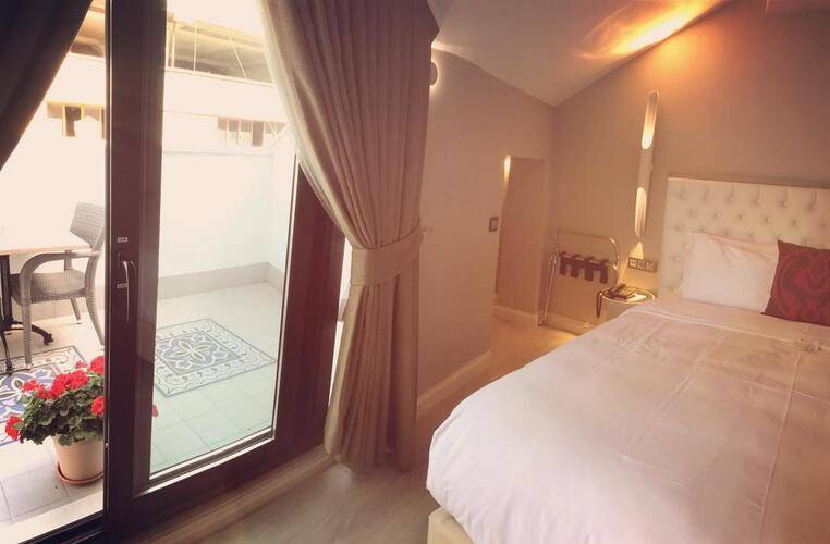 Barbera Hotel