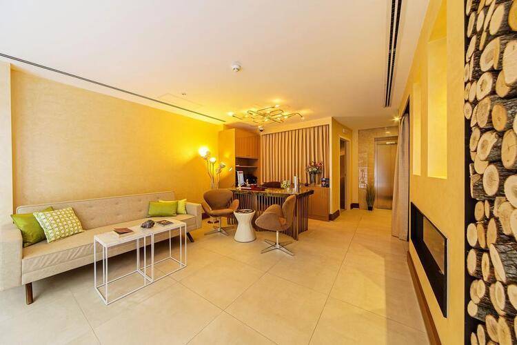 Barbera Hotel