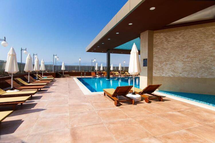 Sky Business Hotel