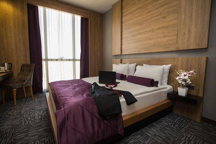 Sky Business Hotel