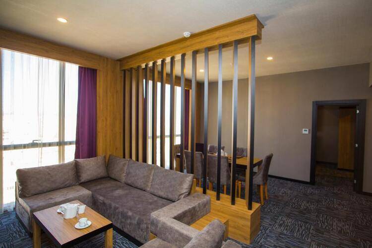 Sky Business Hotel