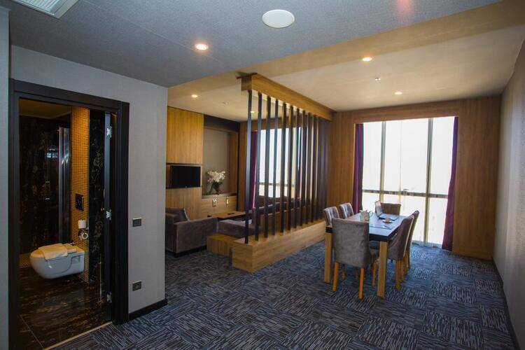 Sky Business Hotel