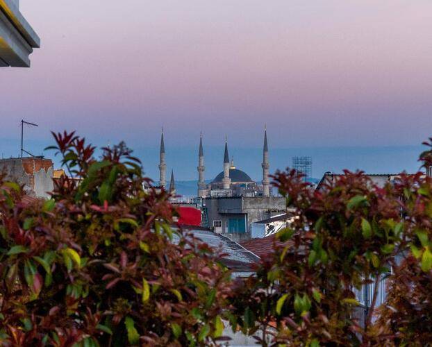 Bizim Hotel