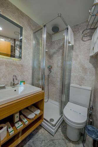 Bizim Hotel
