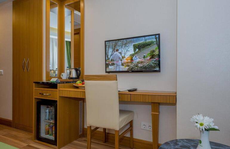 Bizim Hotel