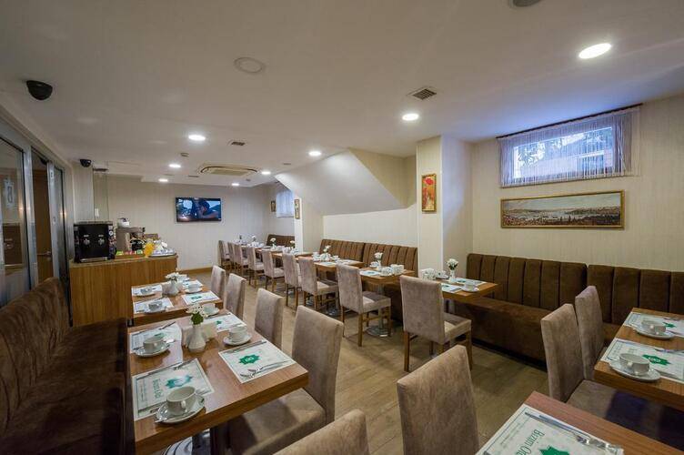 Bizim Hotel