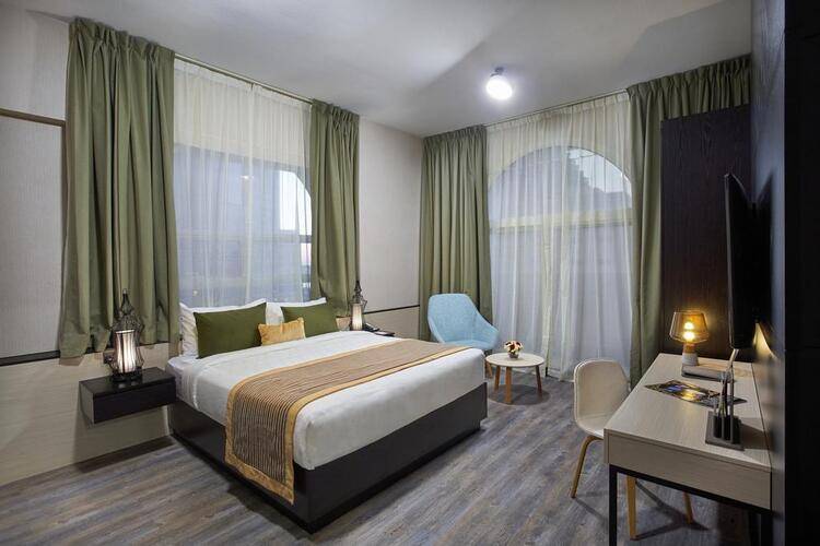 Time Express Hotel Al Khan Sharjah