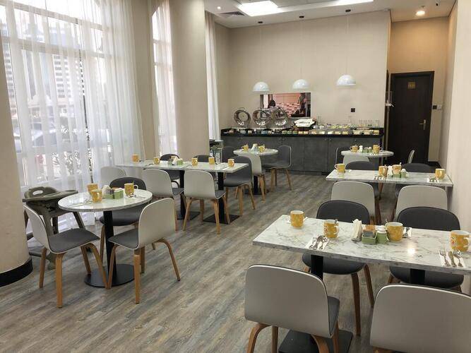 Time Express Hotel Al Khan Sharjah