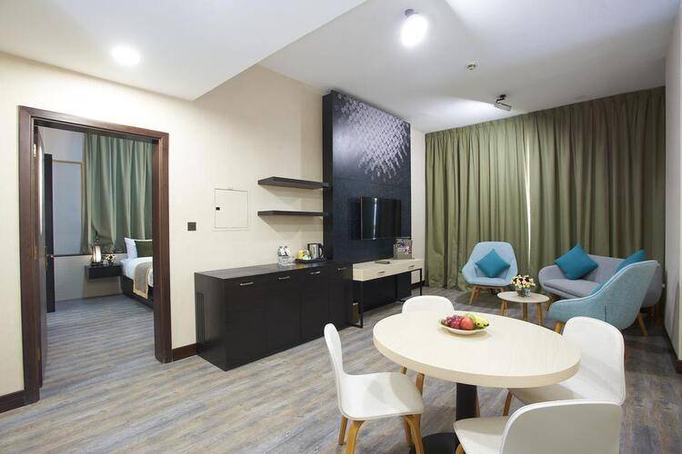 Time Express Hotel Al Khan Sharjah