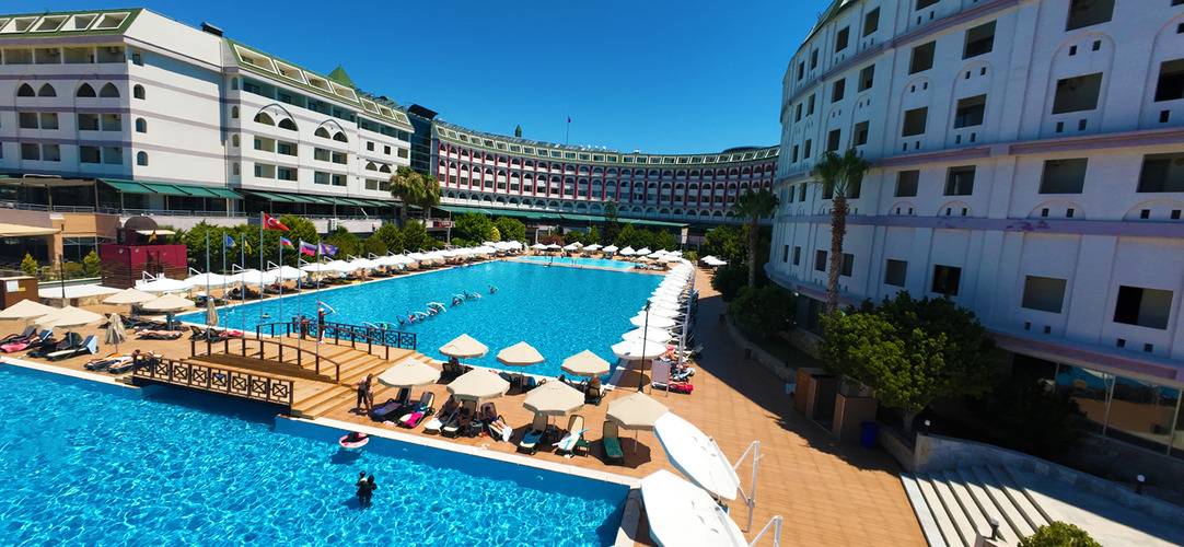 Grand Cortez Resort Hotel (Ex. Bayar Family Resort Hotel&Spa)