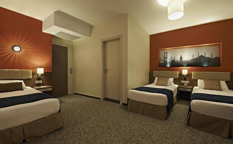 Lapis Inn Hotel & Spa (Ex. Ambassador Hotel)