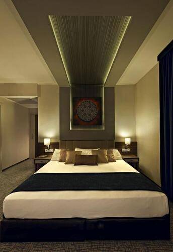 Lapis Inn Hotel & Spa (Ex. Ambassador Hotel)