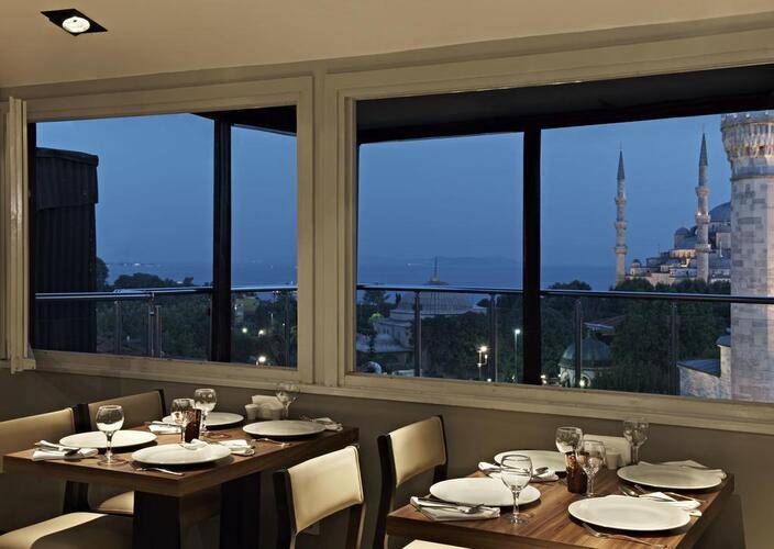 Lapis Inn Hotel & Spa (Ex. Ambassador Hotel)