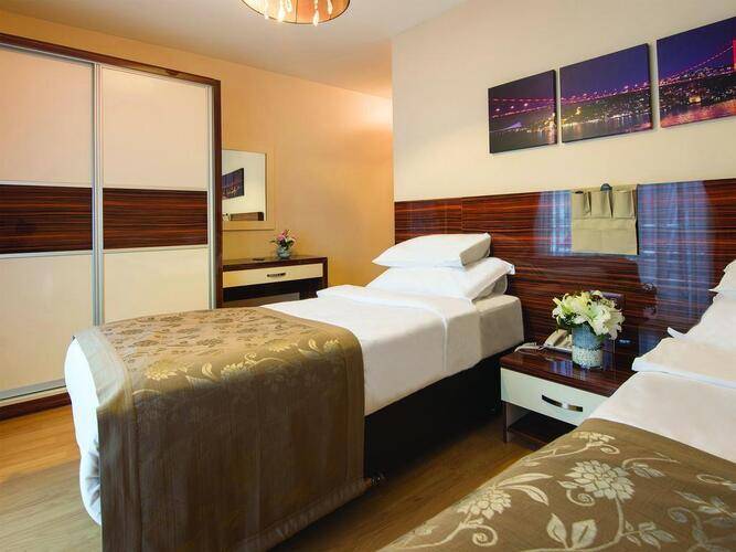 Blueway Hotel & Residence