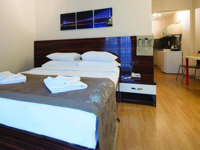 Blueway Hotel & Residence