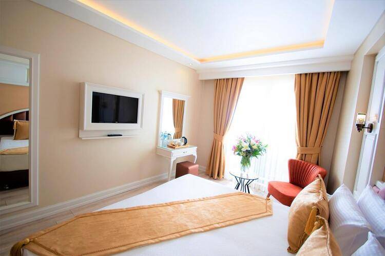 Boss Hotel