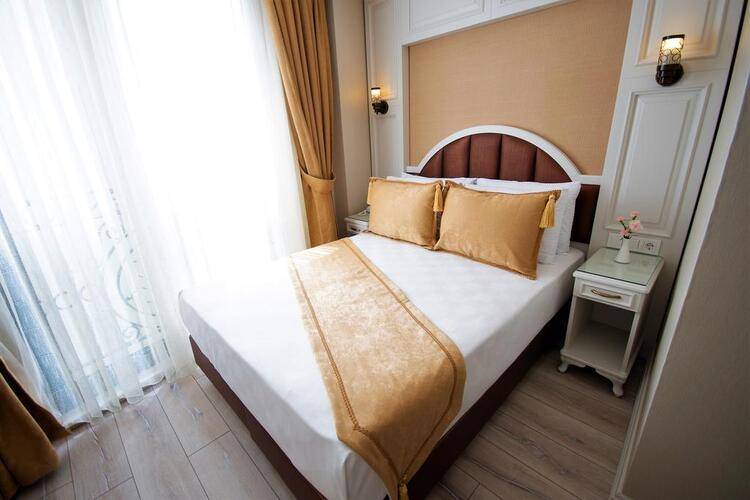 Boss Hotel