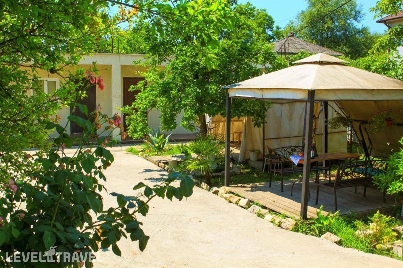 фотографии отеля Гостевой Дом Авангард в Абхазия(Сухум) - фото №9