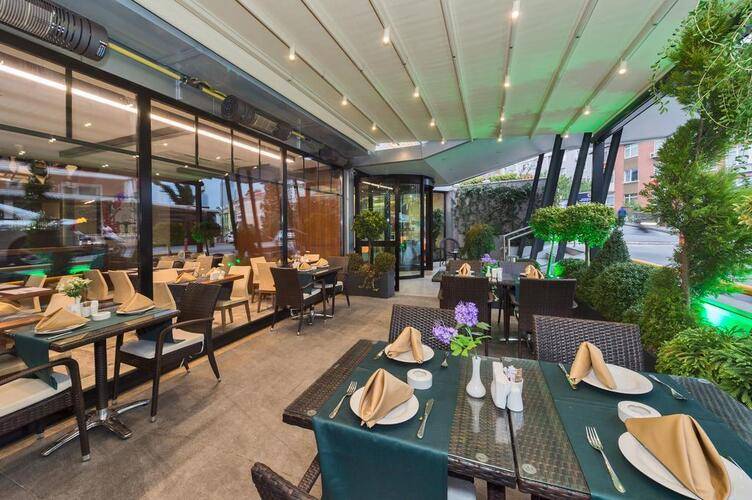 Boursier Hotel