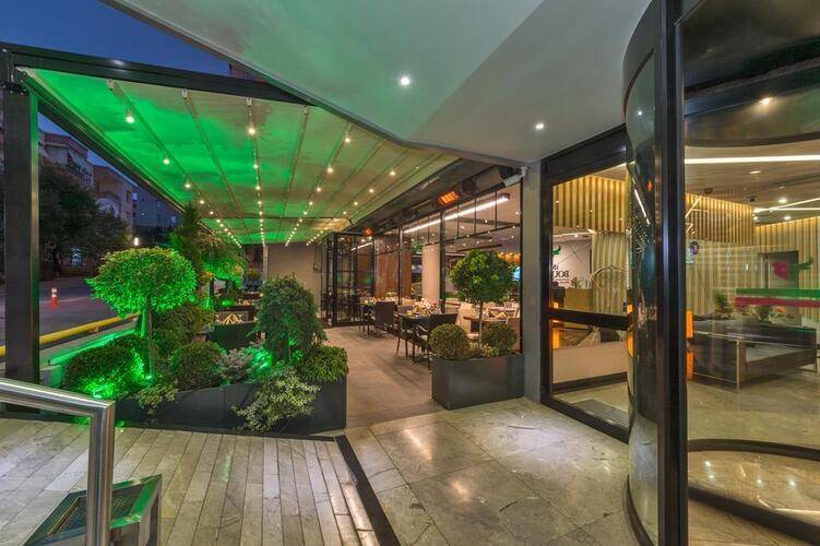 Boursier Hotel