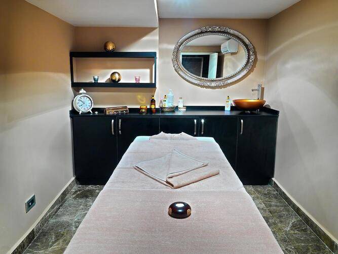 Business Life Hotel