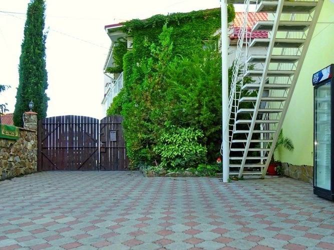 Отель Катюша