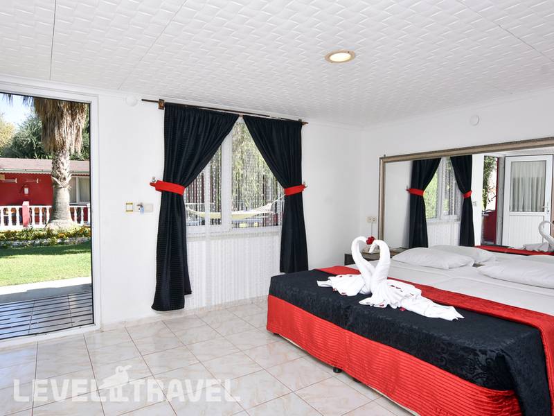 Фотография Side Altinkum Bungalow Hotel