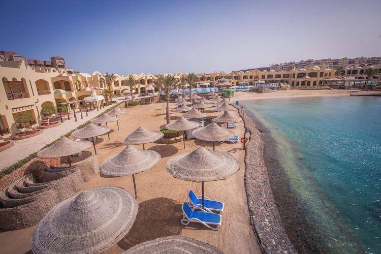 Sunny Days Resorts Spa & Aqua Park