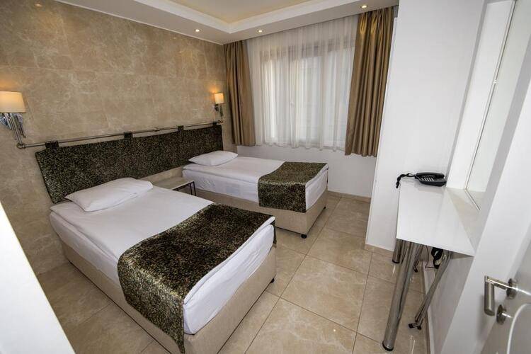 Bguest Hotel