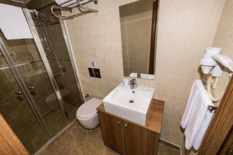 Bguest Hotel