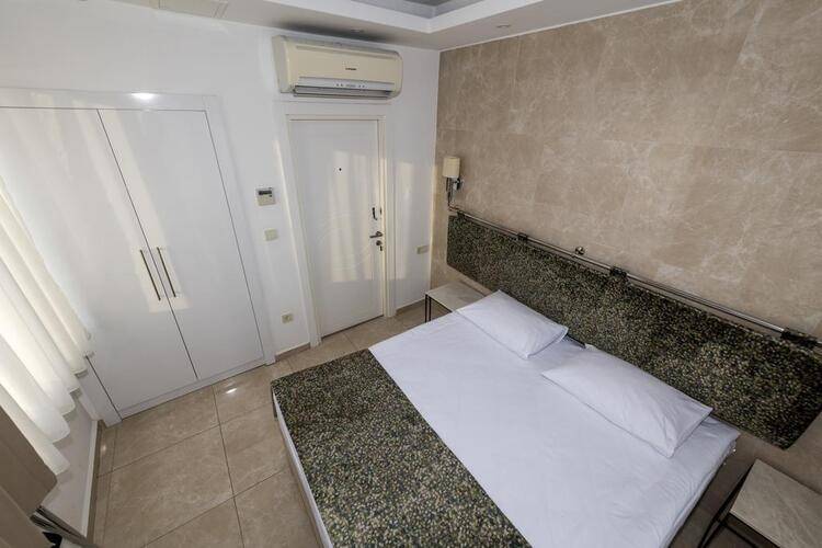 Bguest Hotel