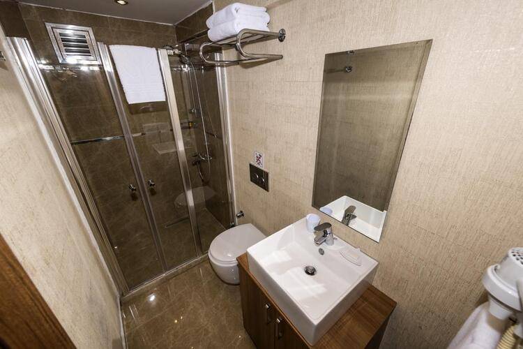Bguest Hotel