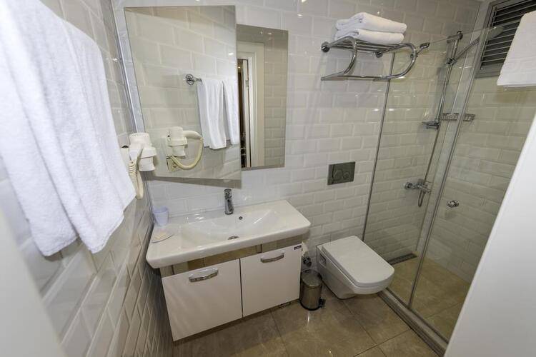 Bguest Hotel