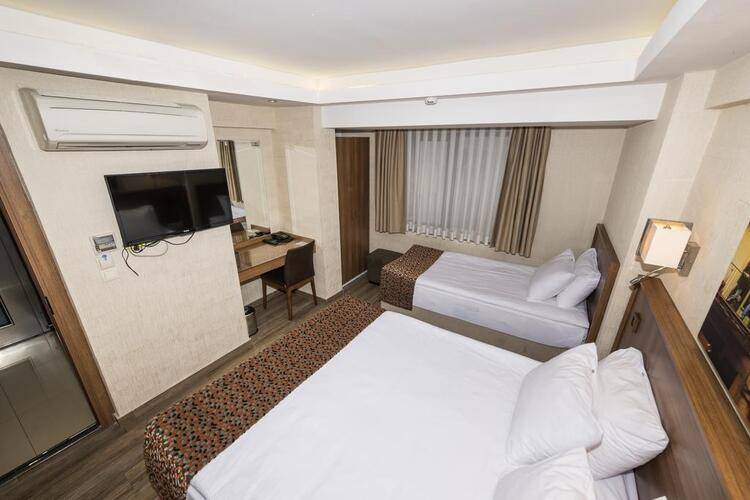 Bguest Hotel