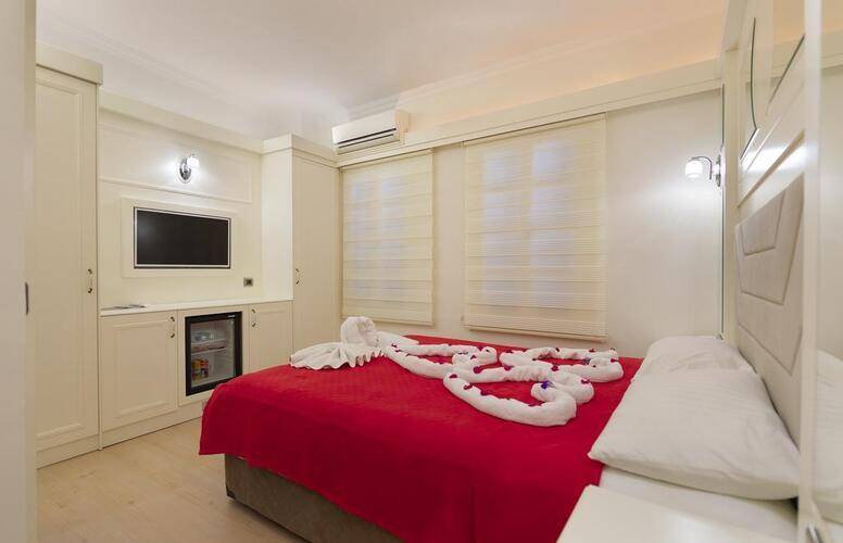 Castle Boutique Hotel
