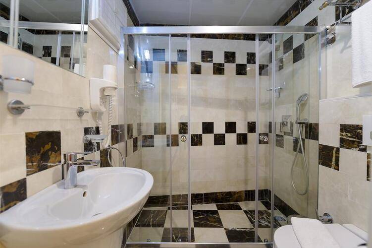 Castle Boutique Hotel