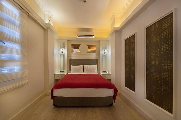Castle Boutique Hotel