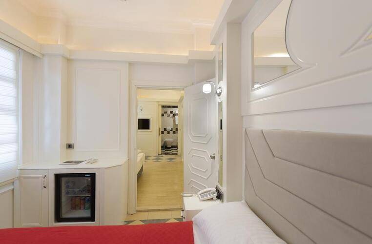 Castle Boutique Hotel