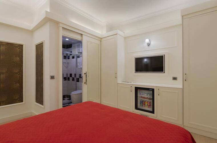 Castle Boutique Hotel