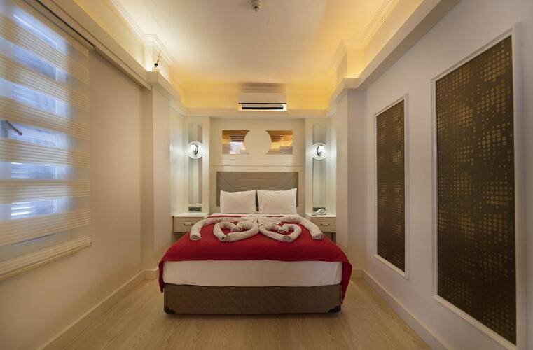 Castle Boutique Hotel